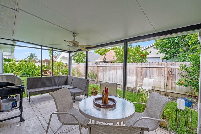 1599 Bayridge Place, Wellington, FL 33414