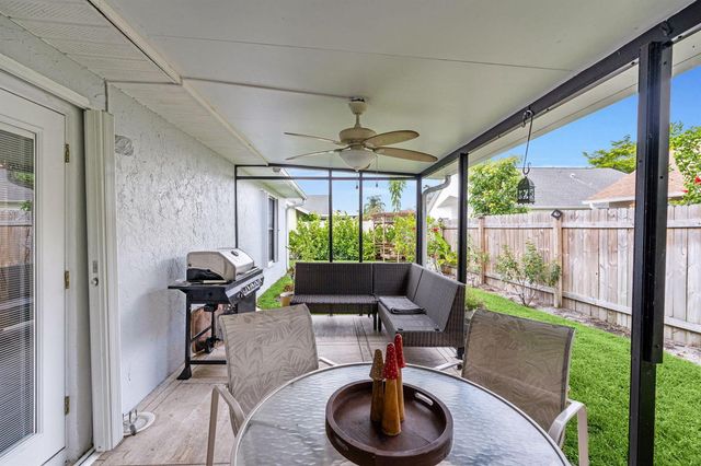 1599 Bayridge Place, Wellington, FL 33414