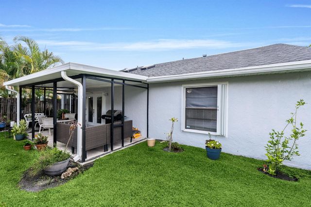 1599 Bayridge Place, Wellington, FL 33414