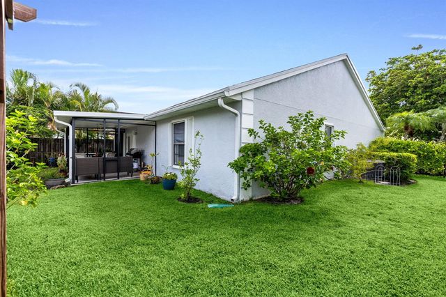 1599 Bayridge Place, Wellington, FL 33414