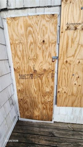 2421 NE Vivion Road, Kansas City, MO 64118