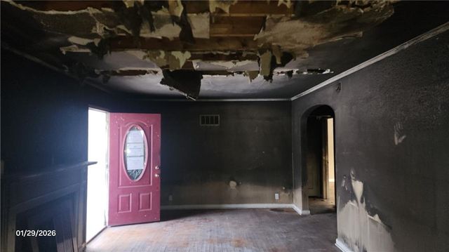 2421 NE Vivion Road, Kansas City, MO 64118