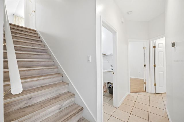 10209 SHADOW BRANCH DRIVE, Tampa, FL 33647