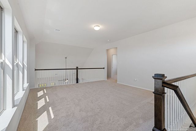 2621 White Willow, San Antonio, TX 78245