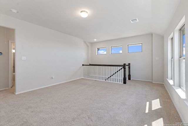 2621 White Willow, San Antonio, TX 78245