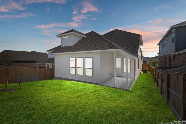 2621 White Willow, San Antonio, TX 78245