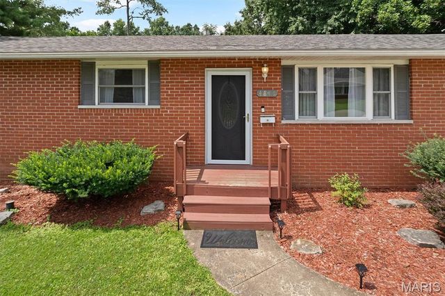 4816 Wick Mor Drive, Alton, IL 62002