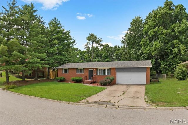 4816 Wick Mor Drive, Alton, IL 62002