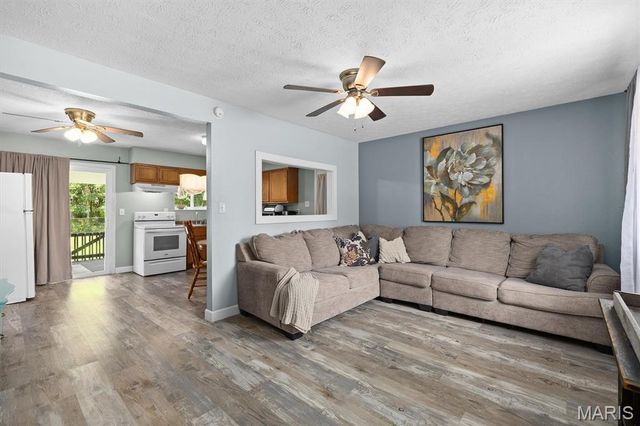 4816 Wick Mor Drive, Alton, IL 62002