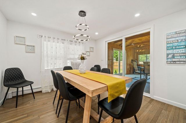 4 Thach Lane, Hyannis, MA 02601