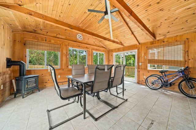 4 Thach Lane, Hyannis, MA 02601