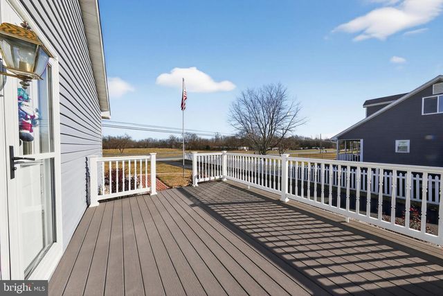 6215 N DUPONT HWY, Dover, DE 19901