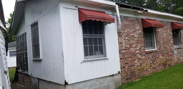 215 Colleton Loop, Walterboro, SC 29488