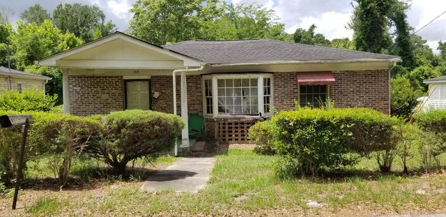215 Colleton Loop, Walterboro, SC 29488