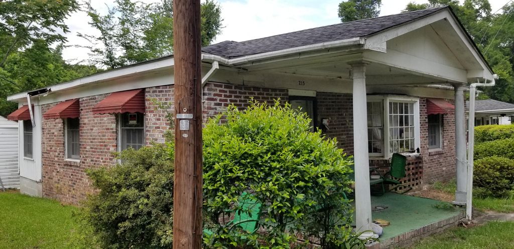 215 Colleton Loop, Walterboro, SC 29488