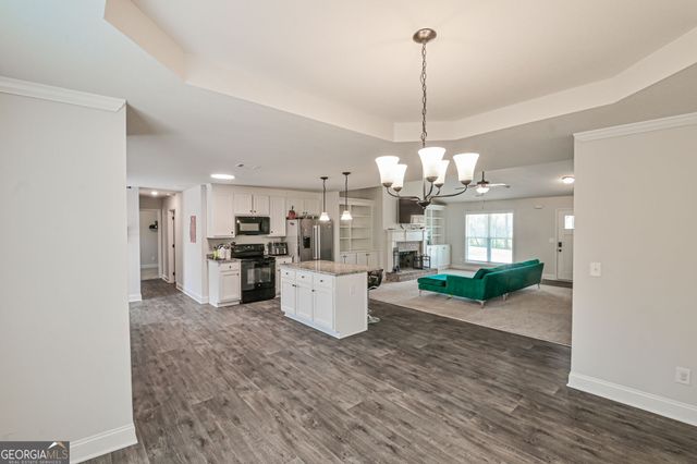 1374 Hardigree Road, Winder, GA 30680
