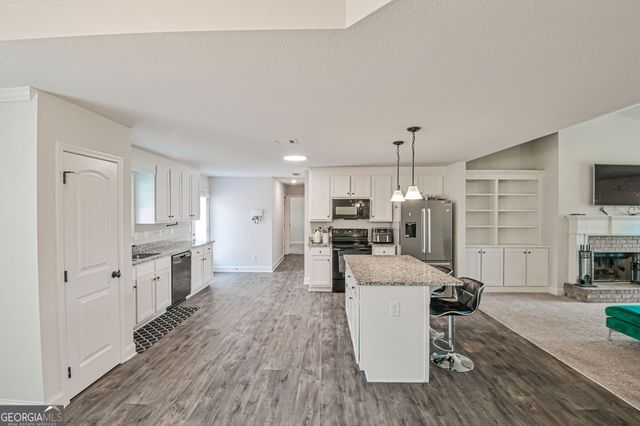 1374 Hardigree Road, Winder, GA 30680