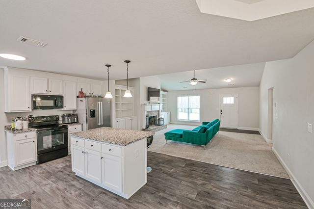 1374 Hardigree Road, Winder, GA 30680