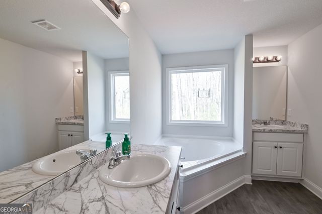 1374 Hardigree Road, Winder, GA 30680