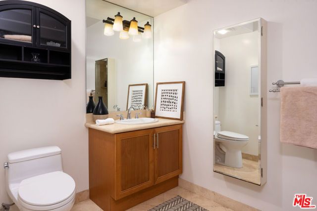 8238 W Manchester Avenue 206, Playa Del Rey (los Angeles), CA 90293