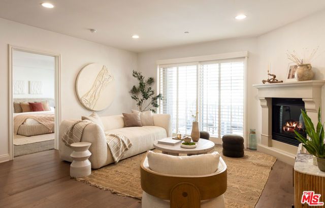 8238 W Manchester Avenue 206, Playa Del Rey (los Angeles), CA 90293