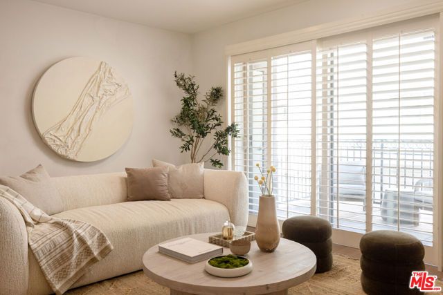 8238 W Manchester Avenue 206, Playa Del Rey (los Angeles), CA 90293