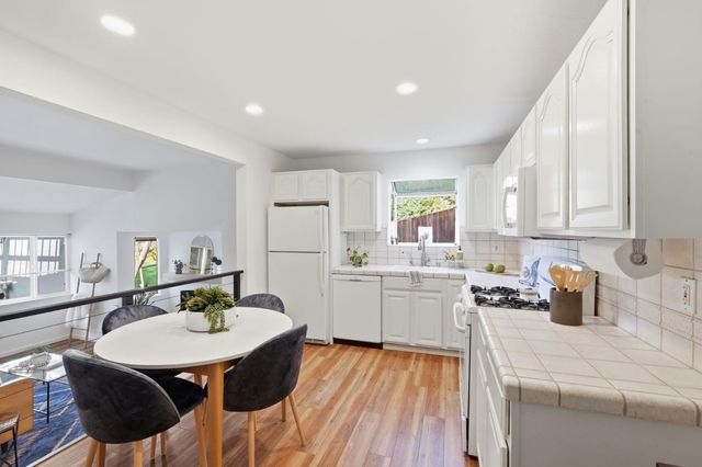 373 Sandalwood Drive, Aptos, CA 95003