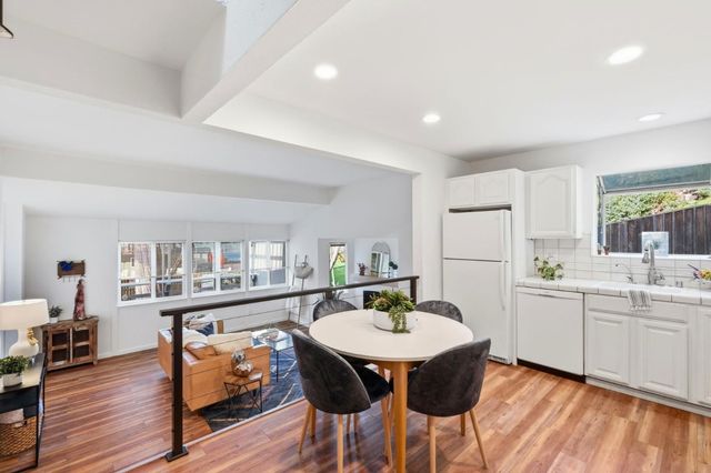 373 Sandalwood Drive, Aptos, CA 95003