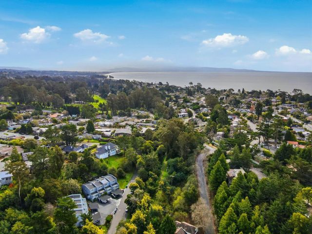 373 Sandalwood Drive, Aptos, CA 95003