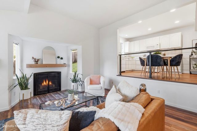 373 Sandalwood Drive, Aptos, CA 95003