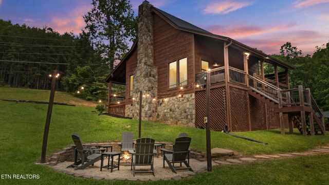 3955 Millers Ridge Way, Sevierville, TN 37862