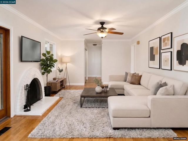 625 Las Barrancas Dr, Danville, CA 94526