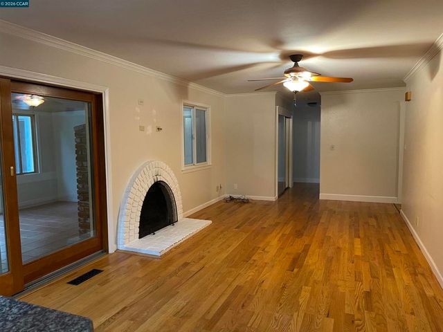 625 Las Barrancas Dr, Danville, CA 94526