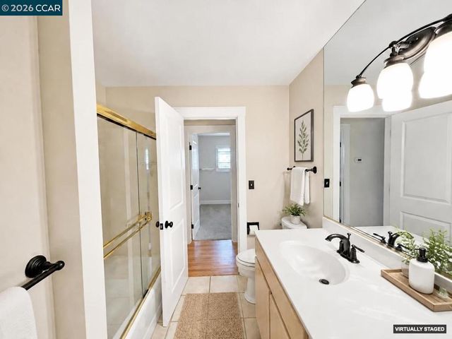 625 Las Barrancas Dr, Danville, CA 94526