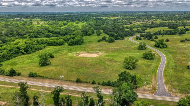 1-2 Creekview Trail, Brenham, TX 77833