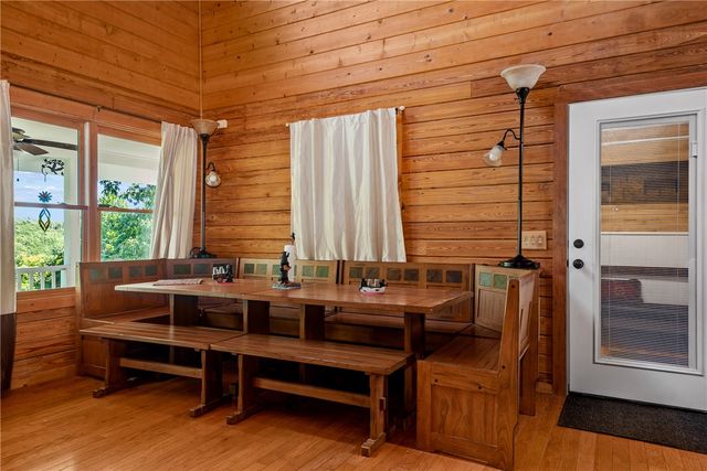 2132 County Road 246, Berryville, AR 72616