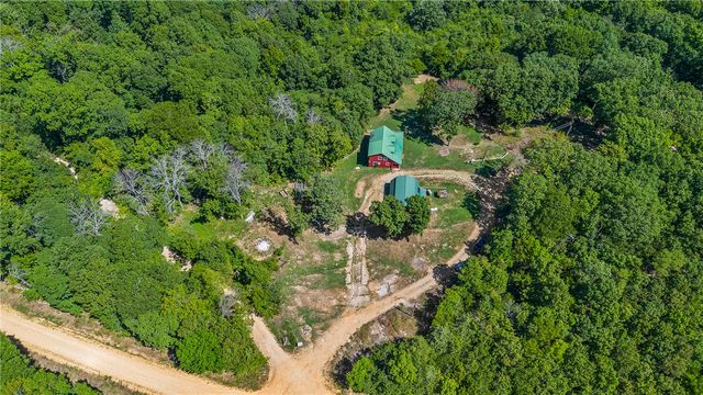 2132 County Road 246, Berryville, AR 72616