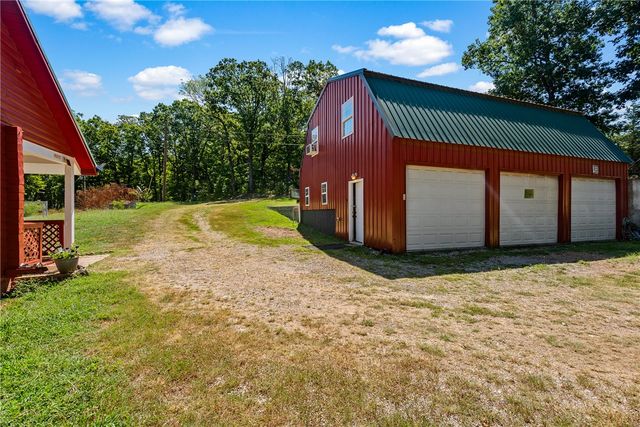 2132 County Road 246, Berryville, AR 72616