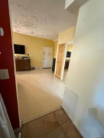 6291 Broadway A4, Bronx, NY 10471