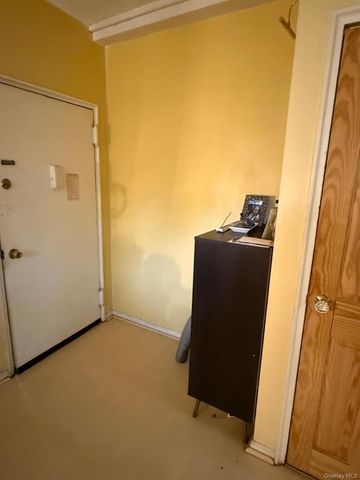 6291 Broadway A4, Bronx, NY 10471