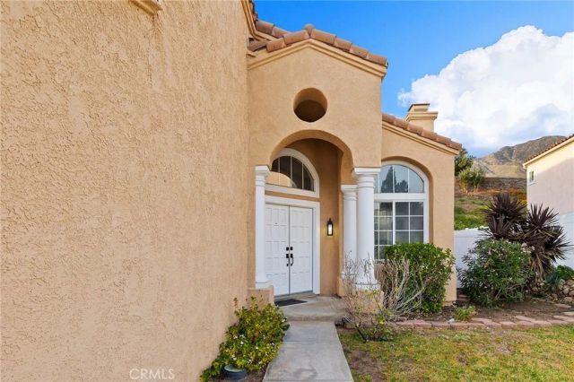 28950 Clear Spring, Highland, CA 92346