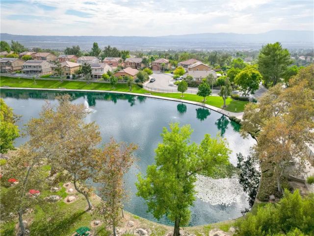 28950 Clear Spring, Highland, CA 92346