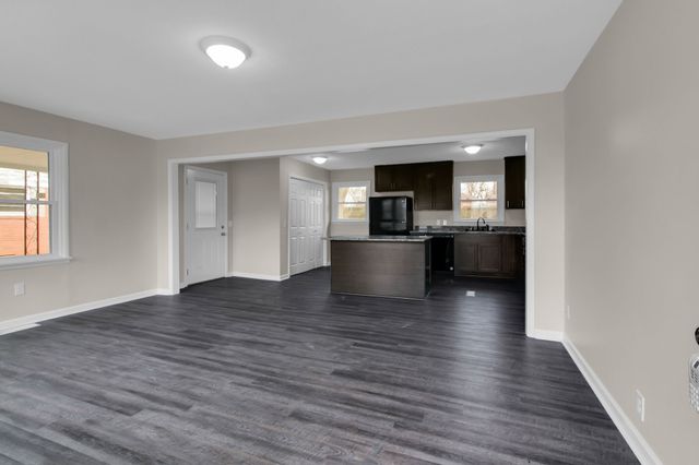 3610 Gale Ln, Hopkinsville, KY 42240