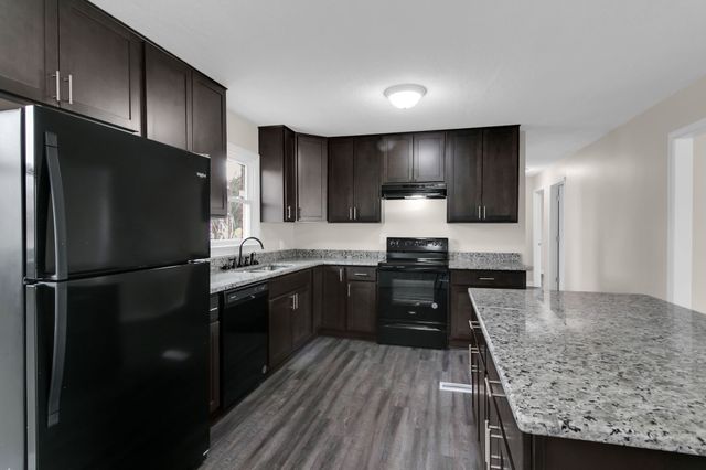 3610 Gale Ln, Hopkinsville, KY 42240