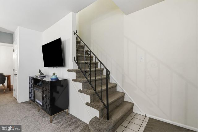 908 GREEN ST, Bridgeport, PA 19405