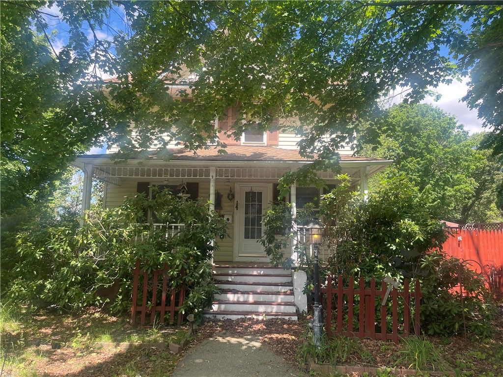 139 Overbrook Avenue, Warwick, RI 02889