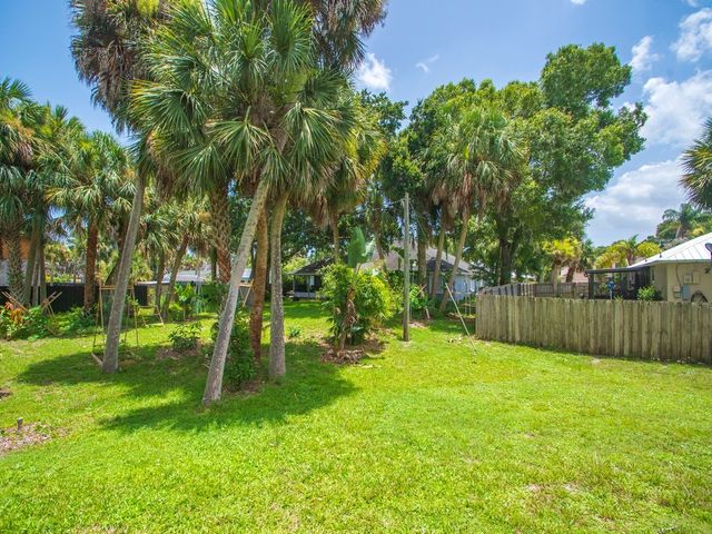1306 Barber Street, Sebastian, FL 32958
