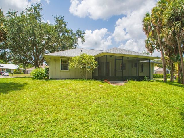 1306 Barber Street, Sebastian, FL 32958