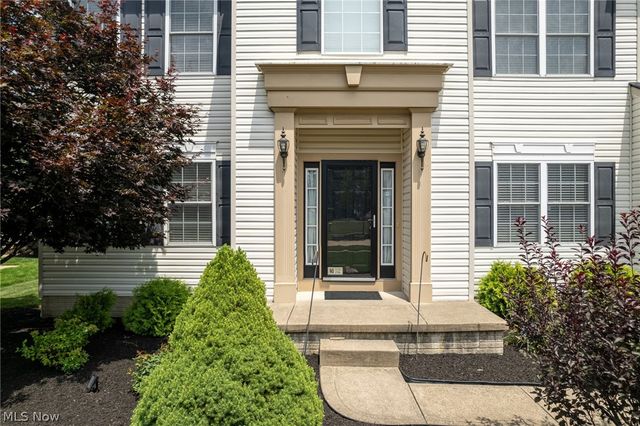 5684 Trystin Tree Drive, Medina, OH 44256