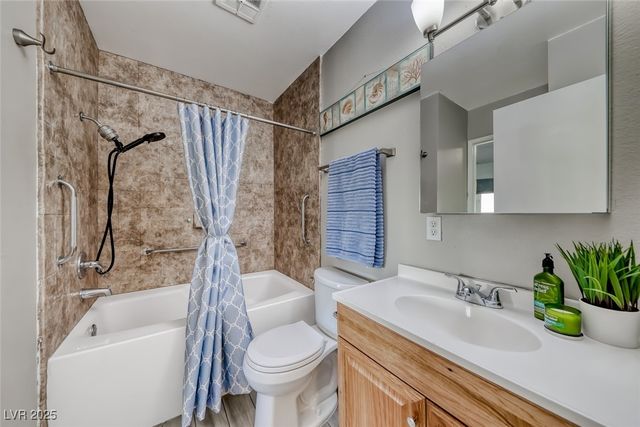 4770 Topaz Street 46, Las Vegas, NV 89121